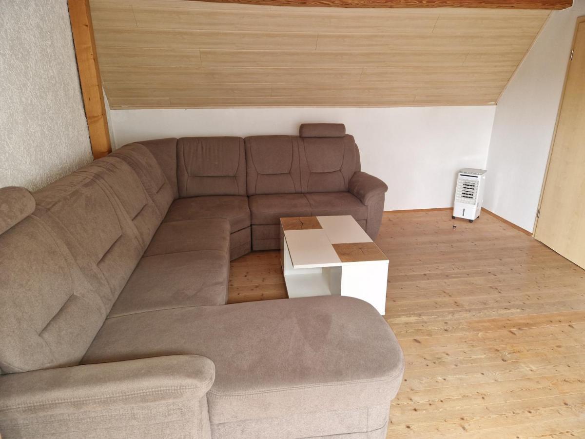 Ferienwohnung Blumenshein Bei Speyer Karlsruhe Familienfreundlich 5 Pers Zeiskam Exterior foto