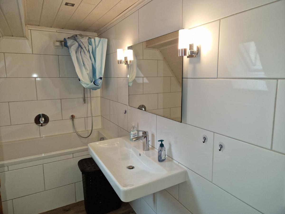Ferienwohnung Blumenshein Bei Speyer Karlsruhe Familienfreundlich 5 Pers Zeiskam Exterior foto
