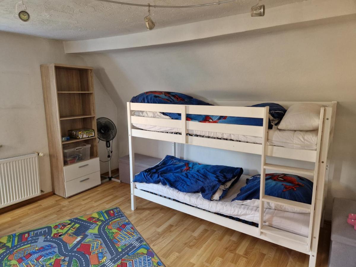 Ferienwohnung Blumenshein Bei Speyer Karlsruhe Familienfreundlich 5 Pers Zeiskam Exterior foto